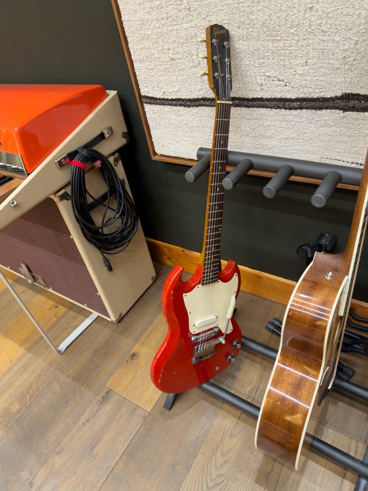 Instr - Gibson SG